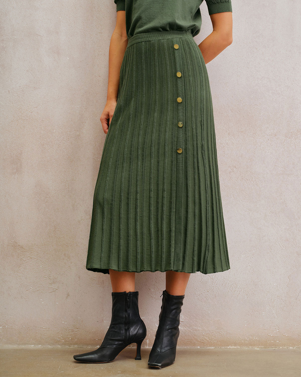Green Natural Waisted Pleated Knit Midi Skirt